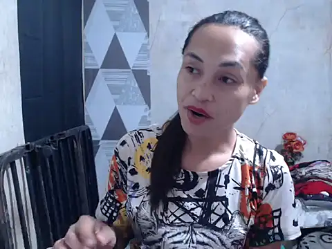 Wiynwyn Delamerced1989 online show from May 14, 2026, 9:45 pm