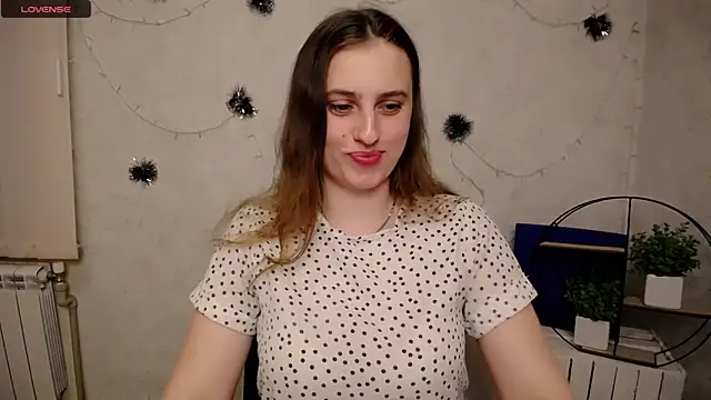Snapshot of AmandaDimond_ chatting on April 27, 2026, 10:02 am AmandaDimond online show from April 27, 2026, 10:02 am