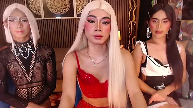 BigCockMaxineTS online show from July 6, 2026, 6:32 pm