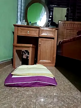 SexyQueen99 online show from December 19, 2025, 10:34 pm