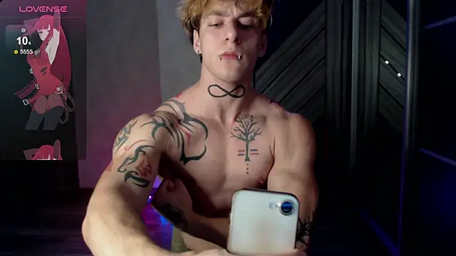 Brendan  Piks online show from November 12, 2025, 2:10 pm