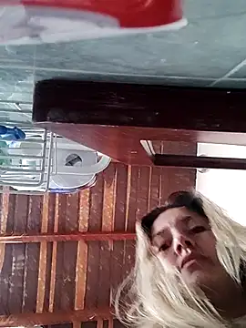 cameron 06 online show from November 29, 2025, 5:02 pm