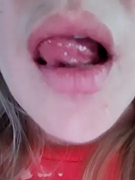 cameron 06 online show from November 24, 2025, 6:30 pm