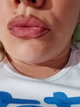 cameron 06 online show from February 6, 2026, 12:06 am