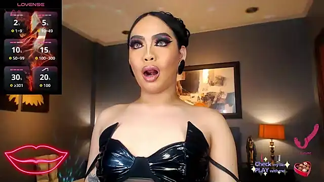 Snapshot of FridaHumphrey chatting on February 28, 2026, 6:29 pm FridaHumphrey online show from February 28, 2026, 6:29 pm