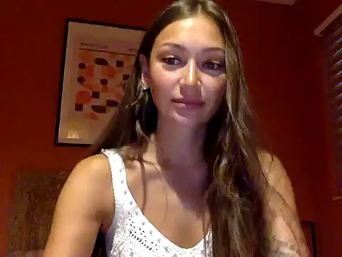 Snapshot of Sainaa1 chatting on September 19, 2025, 3:27 pm Sainaa1 online show from September 19, 2025, 3:27 pm