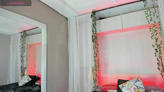 CamiGox online show from March 11, 2026, 4:06 am