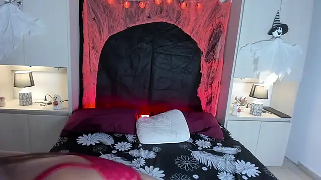 CamiGox online show from October 16, 2025, 8:06 pm