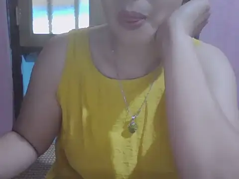 Hachi077 online show from April 12, 2026, 2:15 am