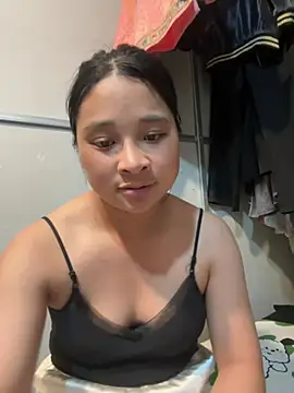 Linbi135 online show from May 3, 2026, 2:42 pm