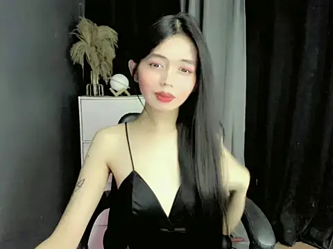 LexiLove online show from November 10, 2025, 11:37 am