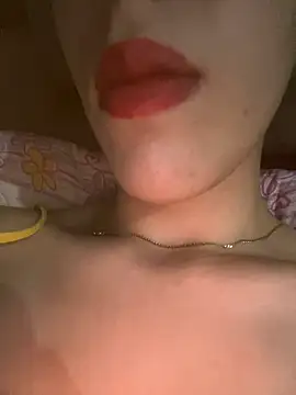 Snapshot of Mimisixo chatting on September 30, 2025, 11:11 pm Mimisixo online show from September 30, 2025, 11:11 pm