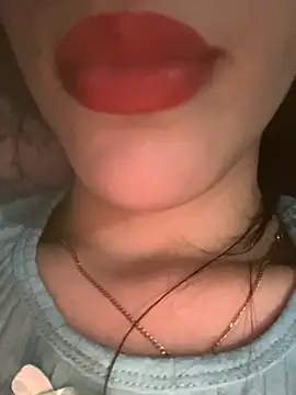 Snapshot of Mimisixo chatting on October 17, 2025, 6:21 pm Mimisixo online show from October 17, 2025, 6:21 pm