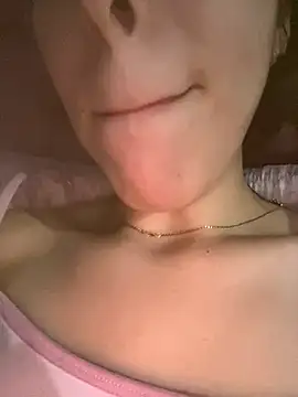 Snapshot of Mimisixo chatting on October 5, 2025, 2:41 pm Mimisixo online show from October 5, 2025, 2:41 pm