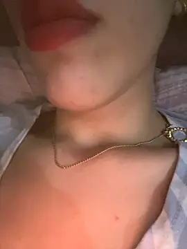 Snapshot of Mimisixo chatting on September 16, 2025, 2:51 pm Mimisixo online show from September 16, 2025, 2:51 pm