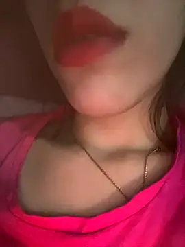 Snapshot of Mimisixo chatting on September 28, 2025, 4:25 pm Mimisixo online show from September 28, 2025, 4:25 pm