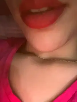 Snapshot of Mimisixo chatting on September 29, 2025, 10:48 pm Mimisixo online show from September 29, 2025, 10:48 pm