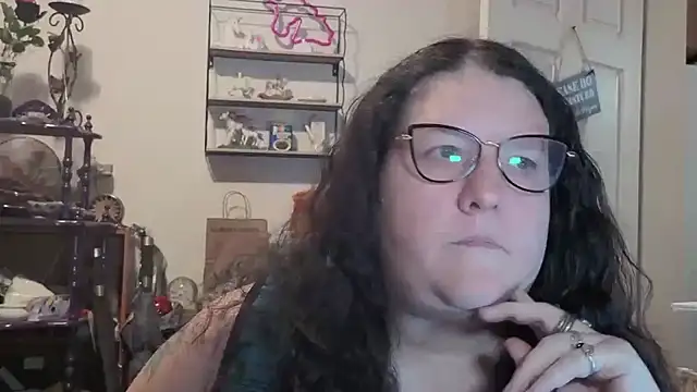 Snapshot of emberlynnix chatting on September 15, 2025, 5:08 am emberlynnix online show from September 15, 2025, 5:08 am