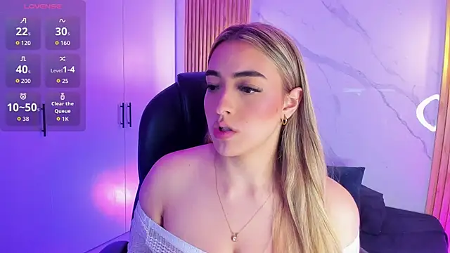 KYLIE JONES6 online show from November 27, 2025, 3:18 am