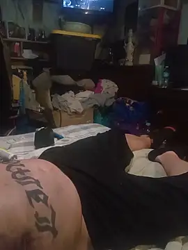 Twoslipperywhenwett online show from February 14, 2026, 1:22 pm