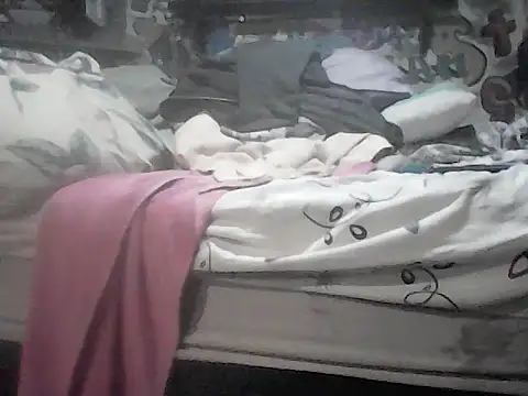 Twoslipperywhenwett online show from March 13, 2026, 4:45 pm