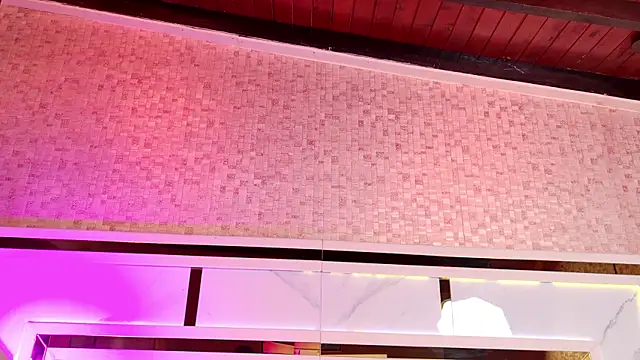 ambar rosse25 online show from November 25, 2025, 11:43 am