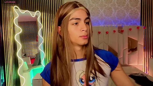 LIHIAN TAY online show from March 28, 2026, 11:44 am