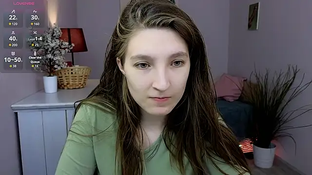 Mia Myles online show from October 19, 2025, 10:07 am