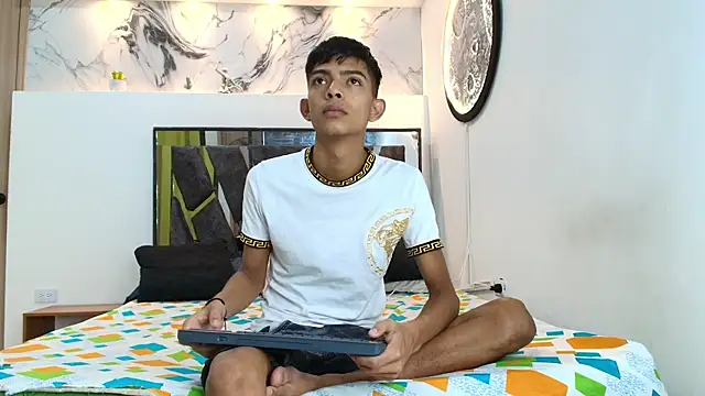 Snapshot of PRETTY_SEX1 chatting on September 10, 2025, 7:07 am PRETTY SEX1 online show from September 10, 2025, 7:07 am