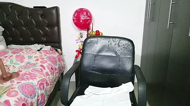 Grace mature milf online show from May 22, 2026, 10:57 am