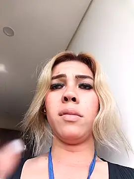 Snapshot of celyTSversa chatting on February 14, 2026, 3:51 am celyTSversa online show from February 14, 2026, 3:51 am