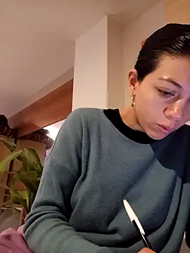 Snapshot of Paula_Alameda chatting on September 19, 2025, 11:36 am Paula Alameda online show from September 19, 2025, 11:36 am