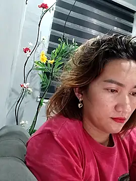 Snapshot of lustlushlady6 chatting on November 28, 2025, 9:15 pm lustlushlady6 online show from November 28, 2025, 9:15 pm