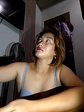 Snapshot of lustlushlady6 chatting on November 8, 2025, 8:01 pm lustlushlady6 online show from November 8, 2025, 8:01 pm