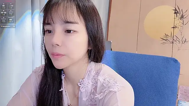 xinxin520-baby online show from June 17, 2026, 12:00 am