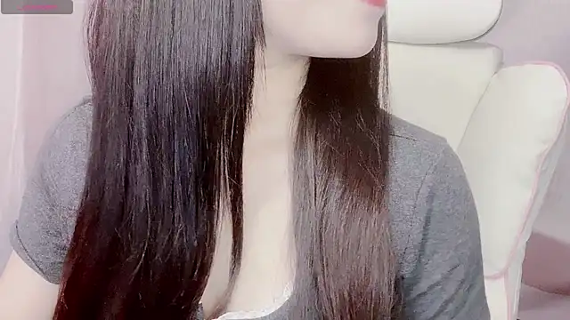 kemybaby online show from April 1, 2026, 7:22 pm