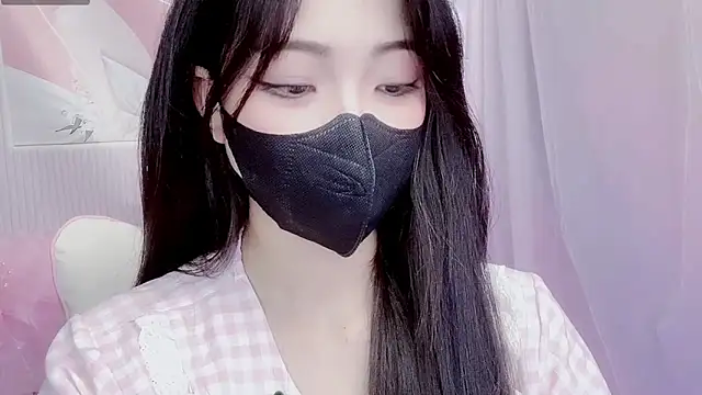 kemybaby online show from April 11, 2026, 8:34 pm