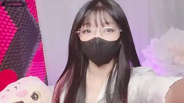 kemybaby online show from December 3, 2025, 3:07 am