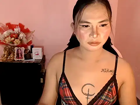 asian lust  online show from May 18, 2026, 11:04 am