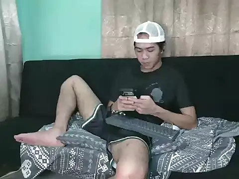 Snapshot of Darkevion chatting on April 14, 2026, 9:14 am Darkevion online show from April 14, 2026, 9:14 am