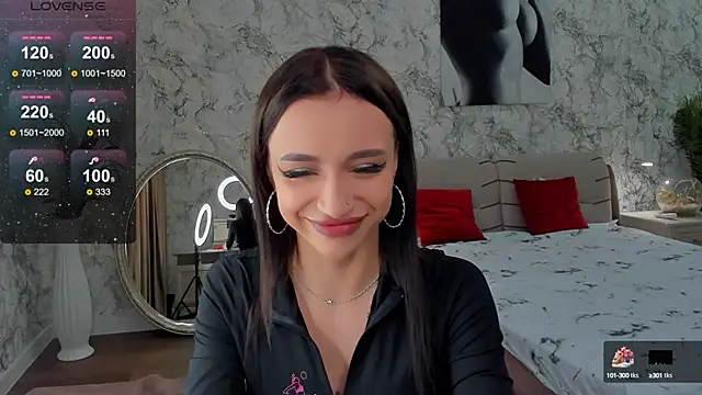 Snapshot of KatieBrown1 chatting on September 12, 2025, 8:14 am KatieBrown1 online show from September 12, 2025, 8:14 am