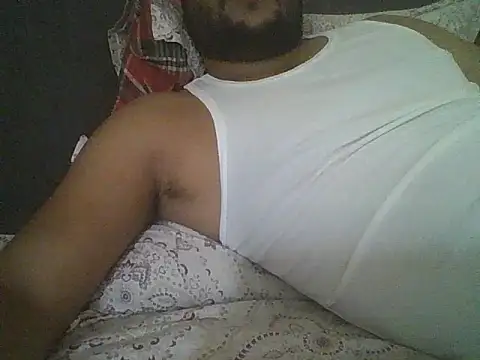 Snapshot of Sexyxxxboy99 chatting on October 22, 2025, 5:29 am Sexyxxxboy99 online show from October 22, 2025, 5:29 am