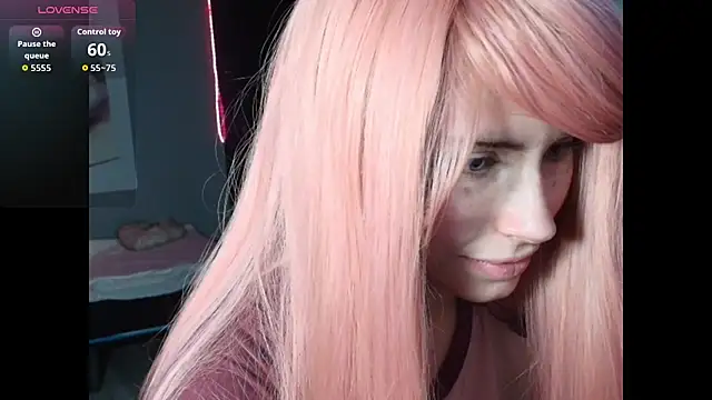 PieraMarch online show from April 15, 2026, 7:58 pm