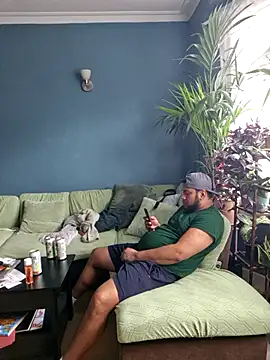 bellylova online show from April 21, 2026, 11:50 am