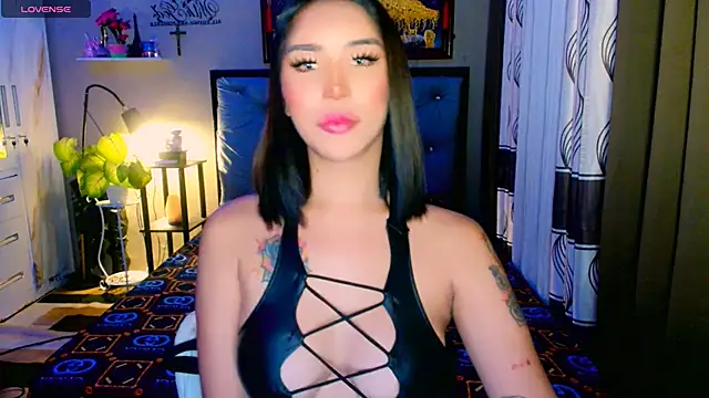 Snapshot of Franchesca_Trans chatting on November 15, 2025, 2:15 am Franchesca Trans online show from November 15, 2025, 2:15 am