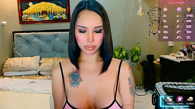 Snapshot of Franchesca_Trans chatting on October 18, 2025, 12:56 am Franchesca Trans online show from October 18, 2025, 12:56 am