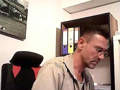 mastercharisma35 online show from April 20, 2026, 5:25 pm