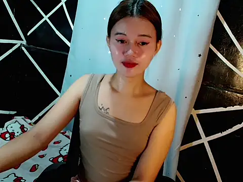 urgirl mikah online show from September 15, 2025, 5:41 am