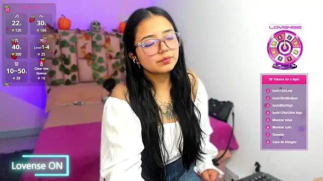 Snapshot of SofiDoll_cg chatting on November 1, 2025, 6:02 pm SofiDoll cg online show from November 1, 2025, 6:02 pm