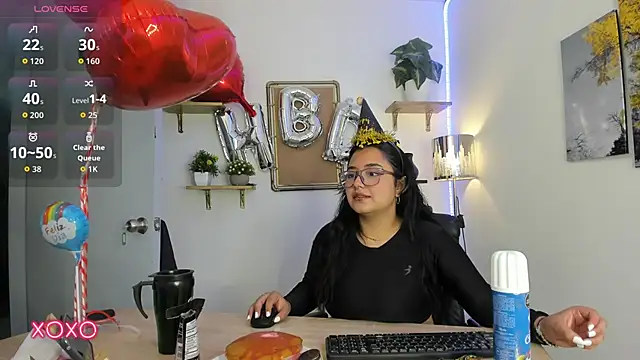 Snapshot of SofiDoll_cg chatting on September 29, 2025, 12:11 pm SofiDoll cg online show from September 29, 2025, 12:11 pm